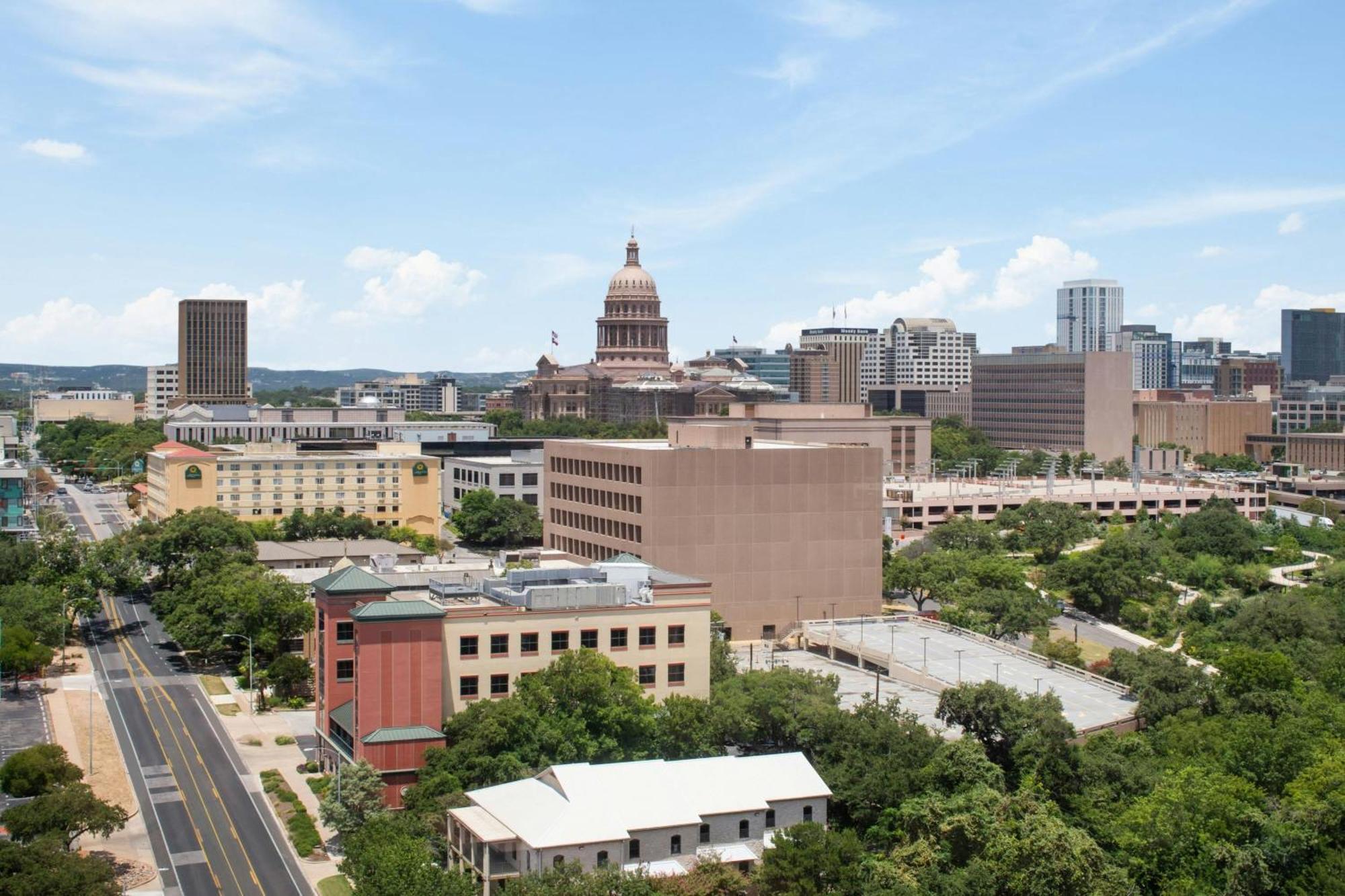 Downright Austin, A Renaissance Hotel Exteriér fotografie